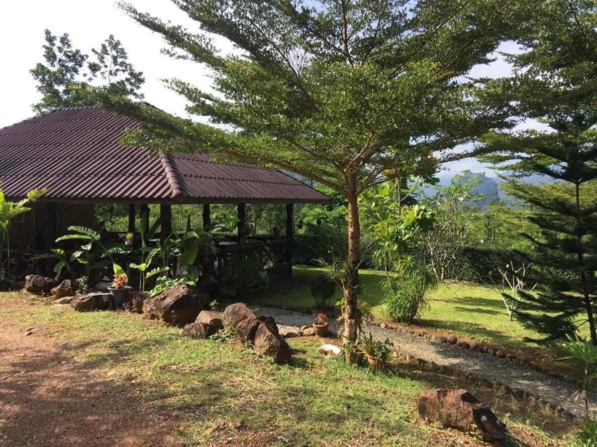 Khao Sok Hill Top Resort Khao Sok National Park エクステリア 写真