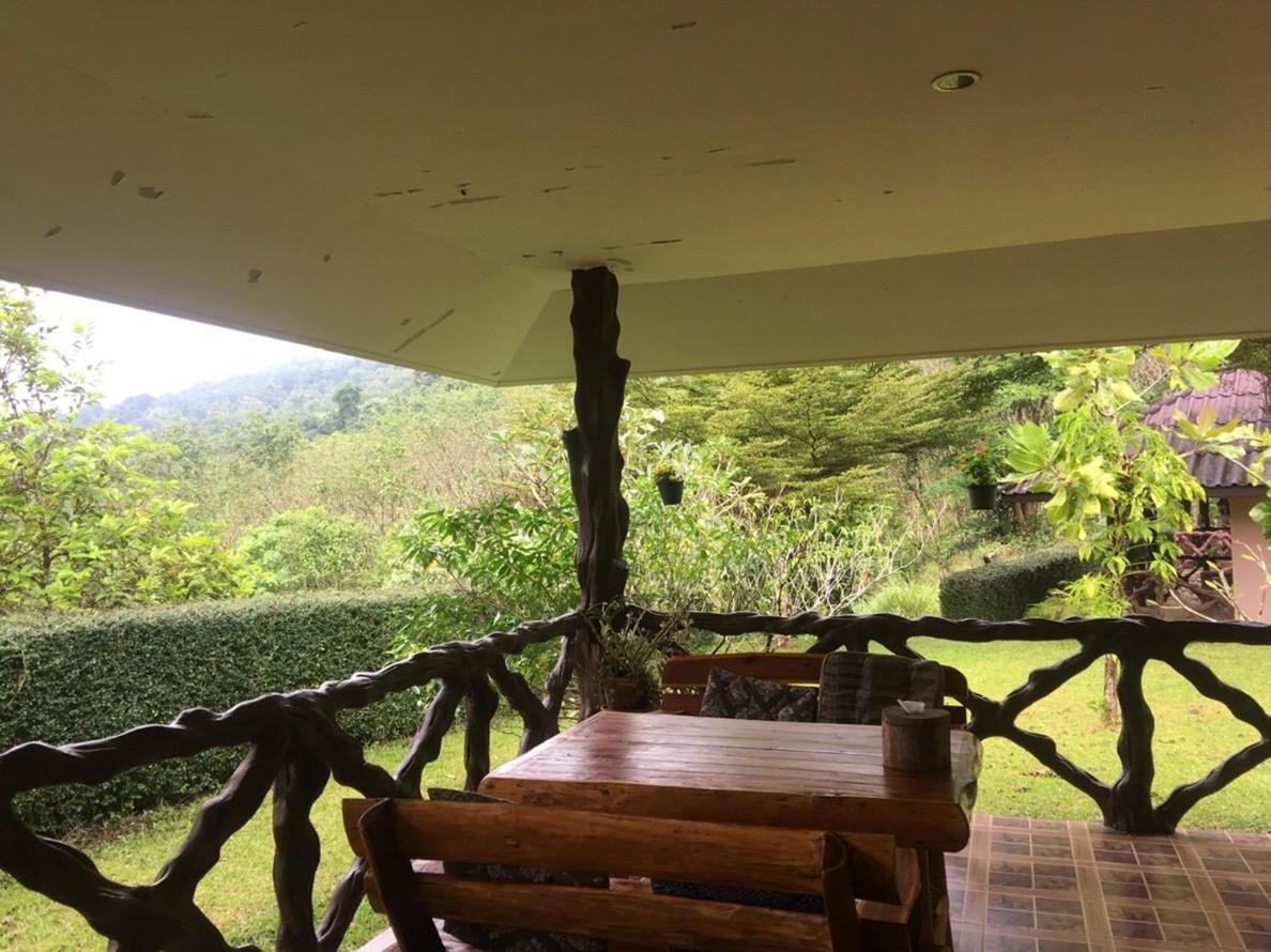 Khao Sok Hill Top Resort Khao Sok National Park エクステリア 写真